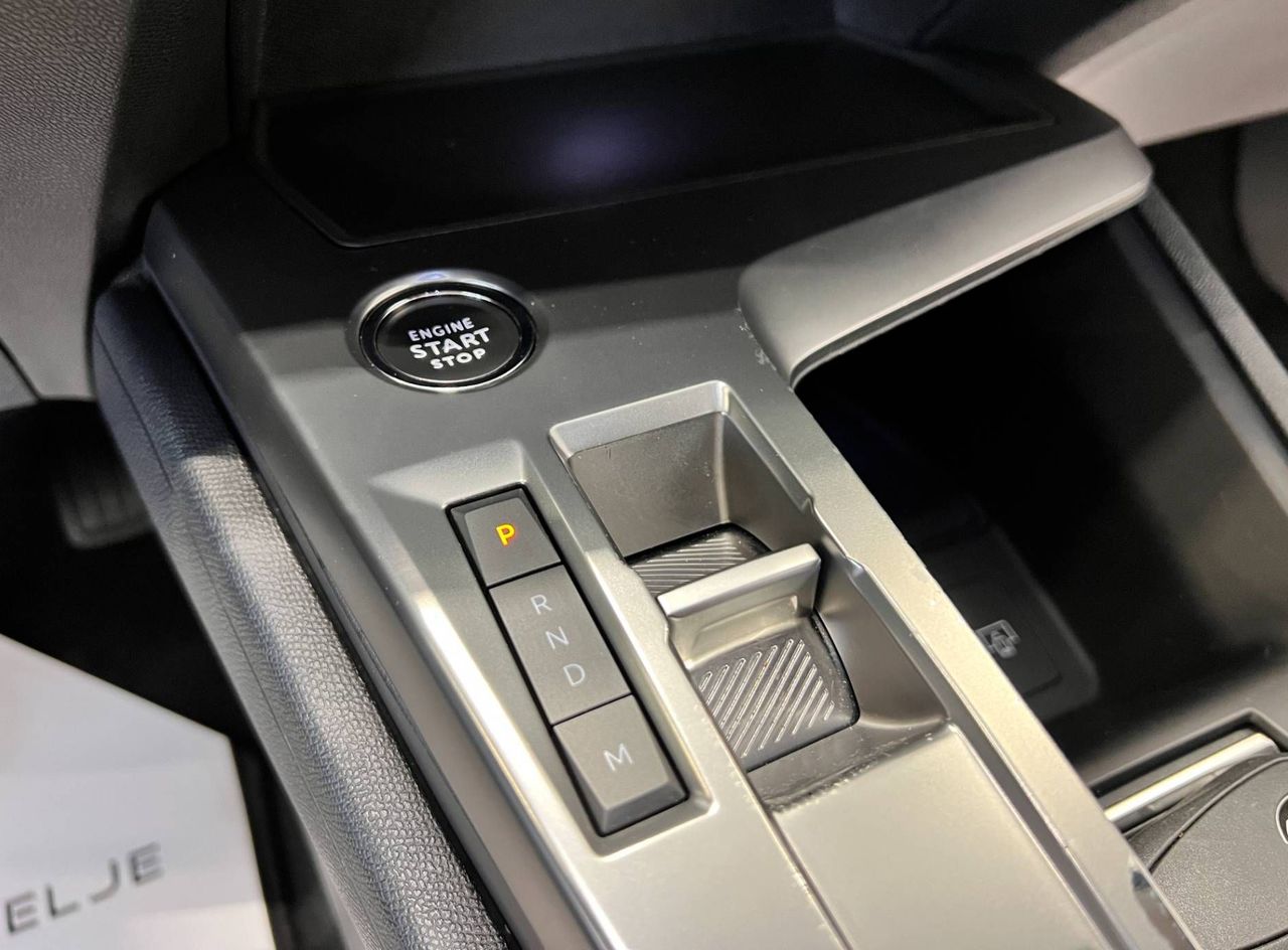 Zunanja slika - Peugeot 308 - 1.2-130KM-AUT-FULL-LED-VIRTUAL-PDC-NAVI-KEYLESS - 14