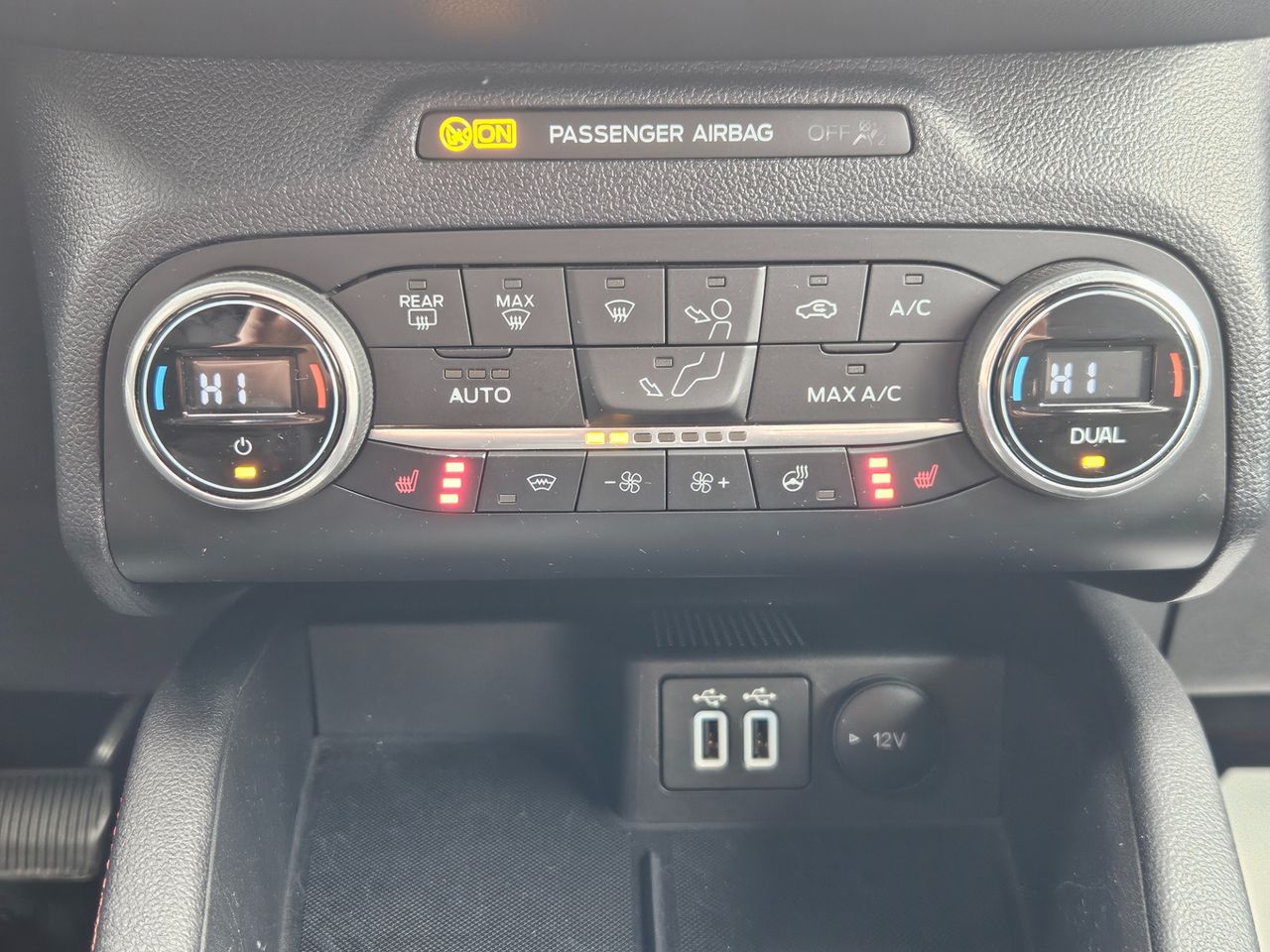 Zunanja slika - Ford Kuga - 1.5 EcoBlue ST-Line - 10