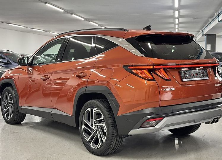 Zunanja slika - Hyundai Tucson - 1.6 TGD-i IMPRESSION PCA °° SLUŽBENO VOZILO - 4