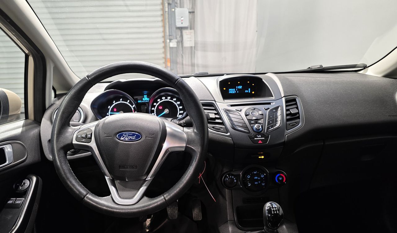 Zunanja slika - Ford Fiesta - 1,25 Trend SLO 1.LASTNIK - 8