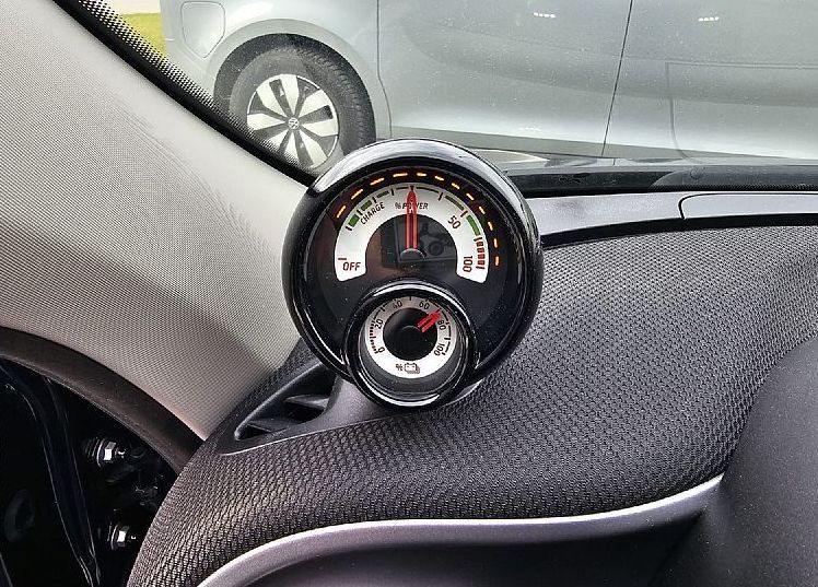 Zunanja slika - Smart Smart forfour - forfour EQ electric drive  82 KM PARKsenz|LED|gretjeSEDEŽEV - 10