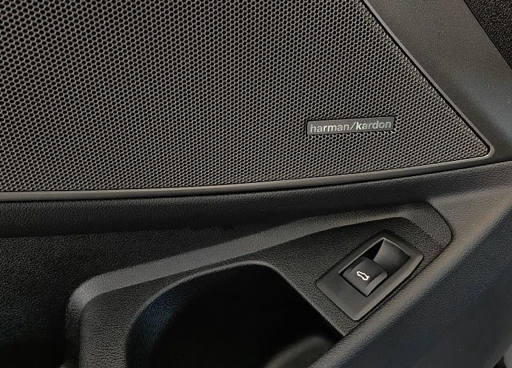 Zunanja slika - BMW Serija 3 - : LIMO-320d-XD-M-PAKET-STR-OKNO-WIDES-KAMERA-ACC-19C - 19