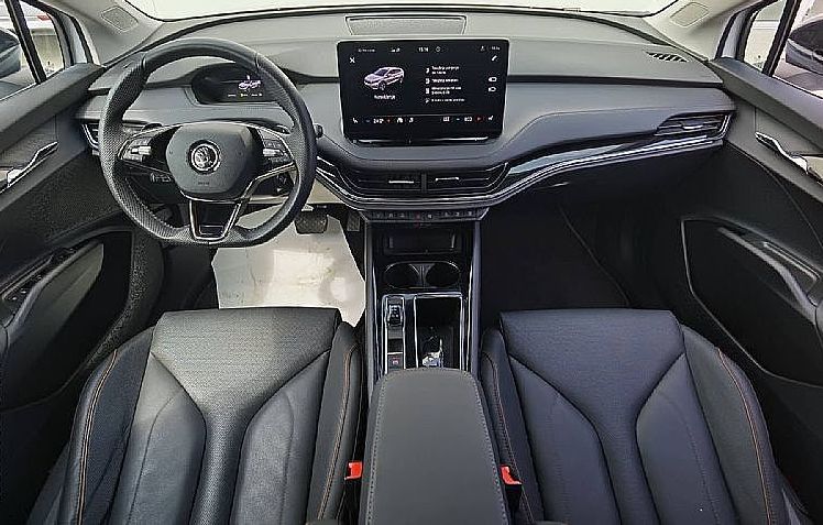 Zunanja slika - Škoda Enyaq - IV 80-PANO-ACC-360 KAM-TOPLOTNA - 10