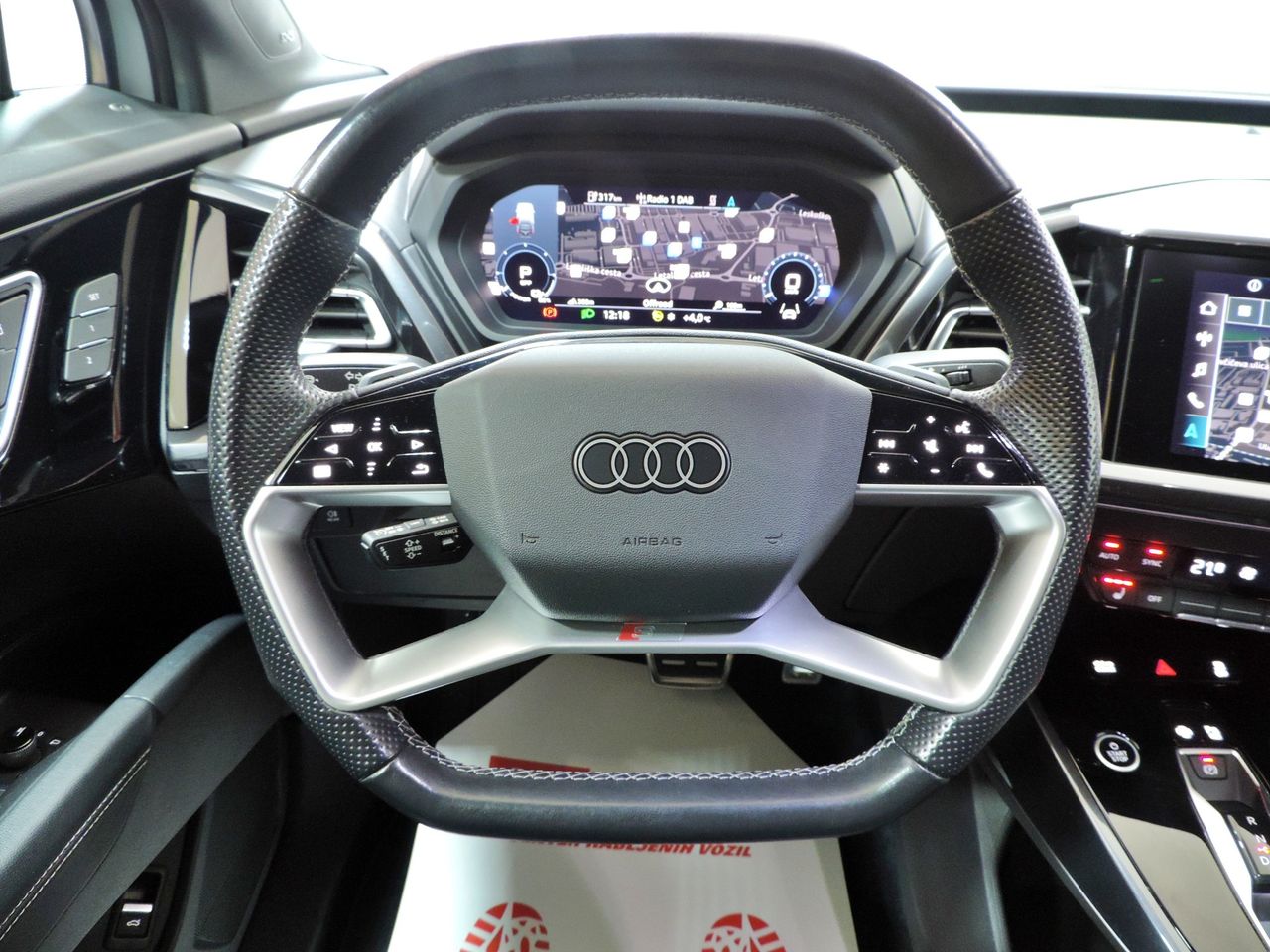 Zunanja slika - Audi e-tron - SB 40 - 14