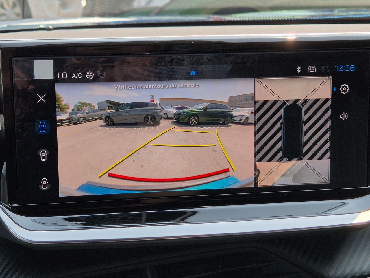 Zunanja slika - Peugeot 2008 - Allure HIBRID 145 - 11