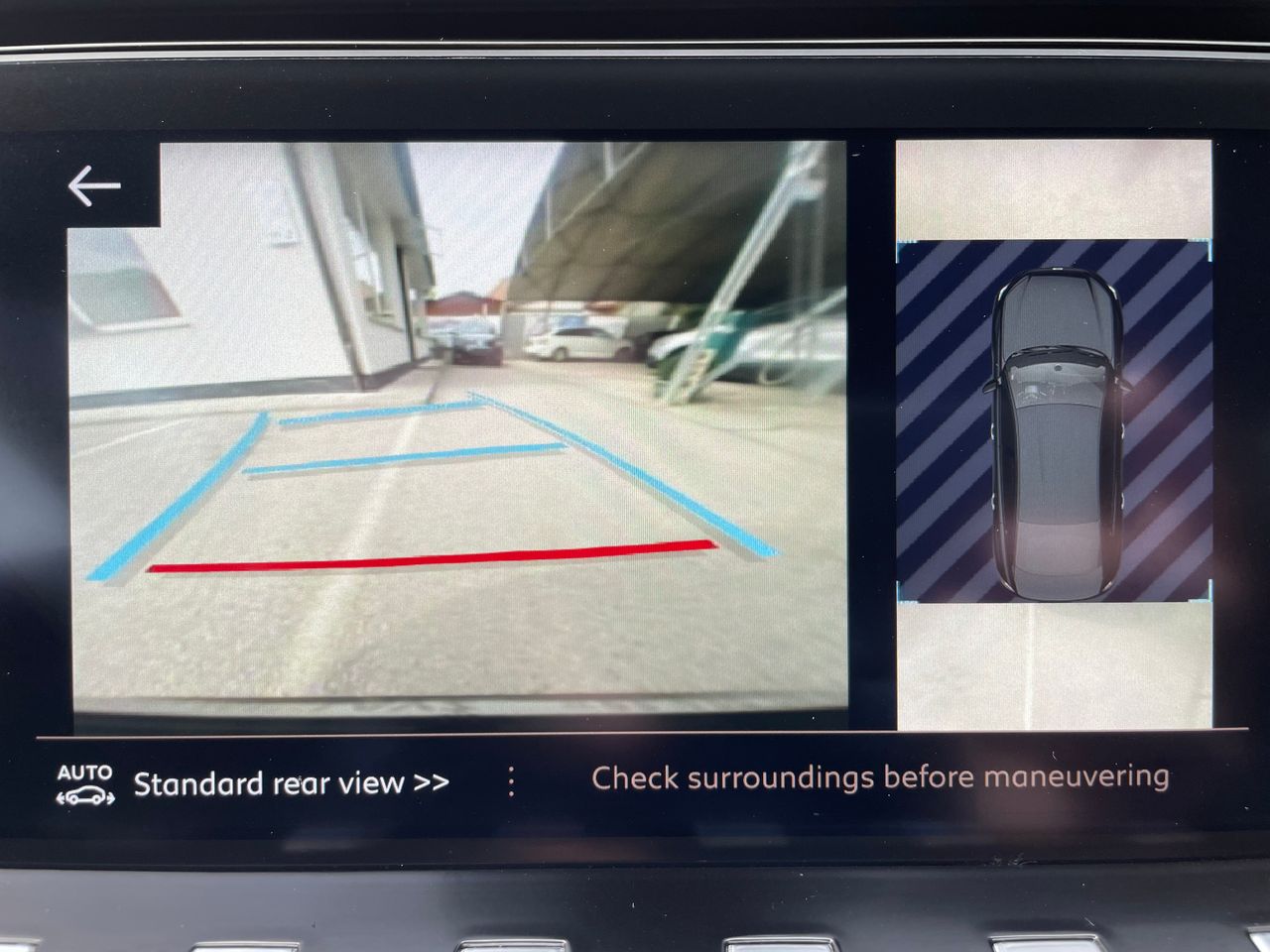 Notranja slika - Peugeot 508 - 2,0 BlueHDi 180 S&S GT Line Avt. - 23