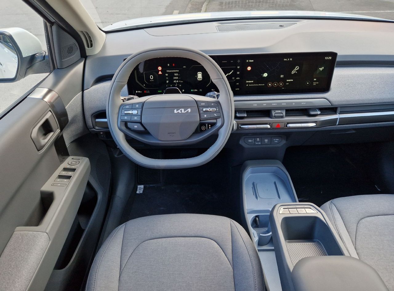 Zunanja slika - KIA EV3 - STAR 58Kw - 7