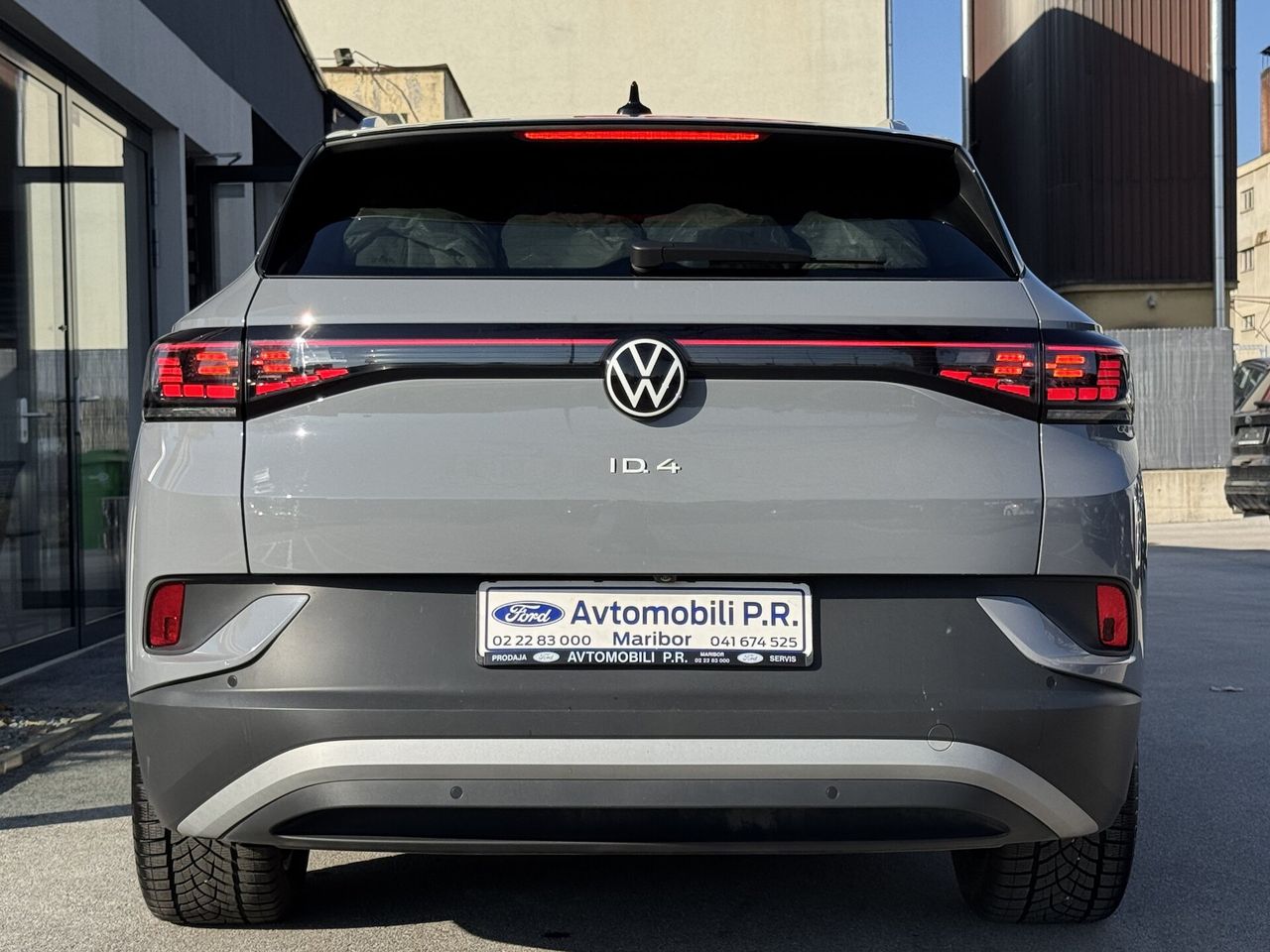 Zunanja slika - VW ID.4 - Pro Perform. motor150 kW bat.77 kWh SUBVENCIJA-DDV - 16