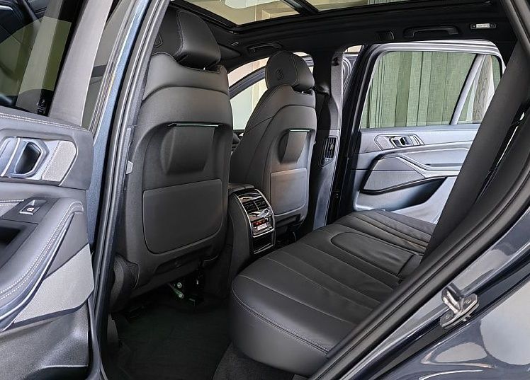 Zunanja slika - BMW X5 - serija : 30d-XD-M-PAKET-ZRAČNO-LASER-PANOR-KAME-COCKPIT-21C - 13