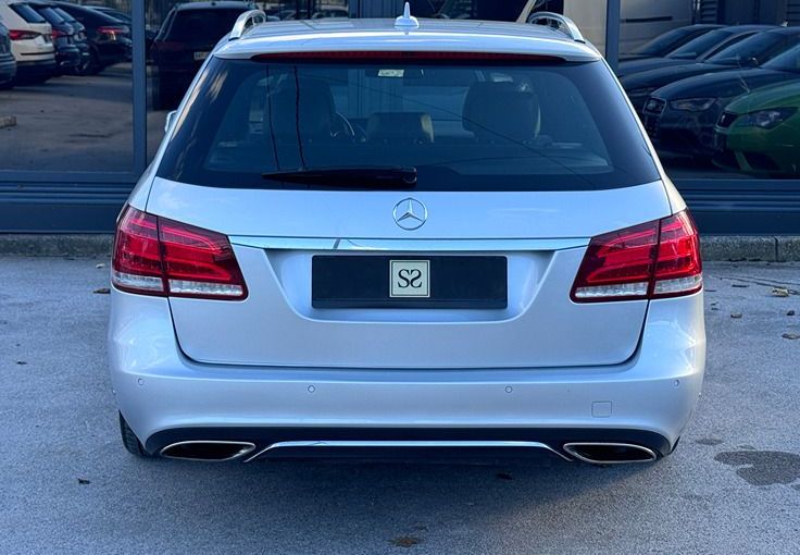 Zunanja slika - Mercedes-Benz E-Razred - E 220 BlueTEC Navi Usnje LED F1 BT Temp Park SZ - 6