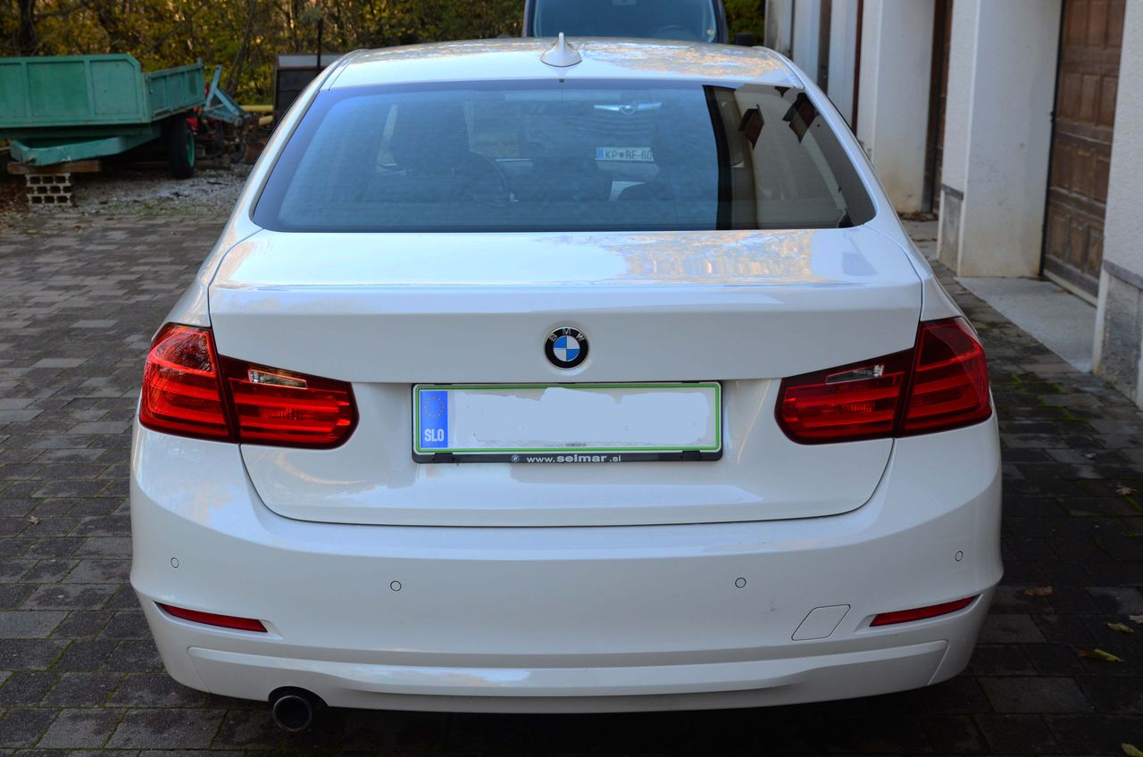 Zunanja slika - BMW Serija 3 - 318d - 3
