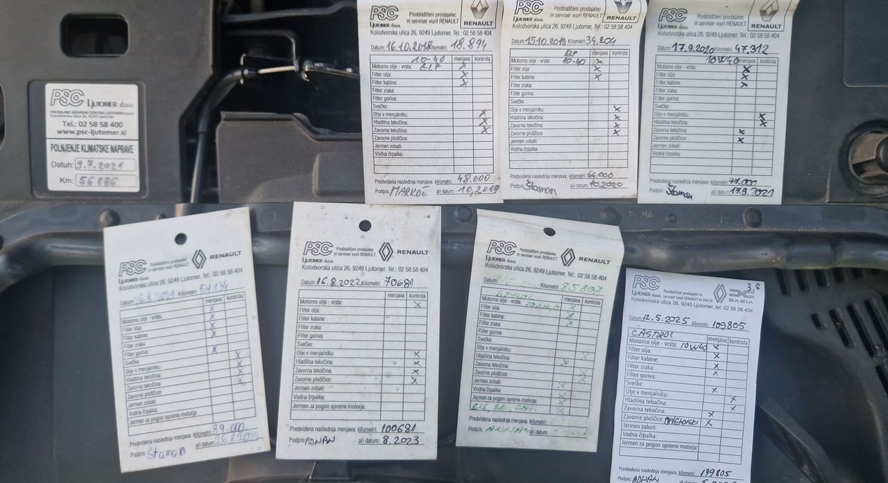 Zunanja slika - Renault Clio - 1.2 16V Intens - 12