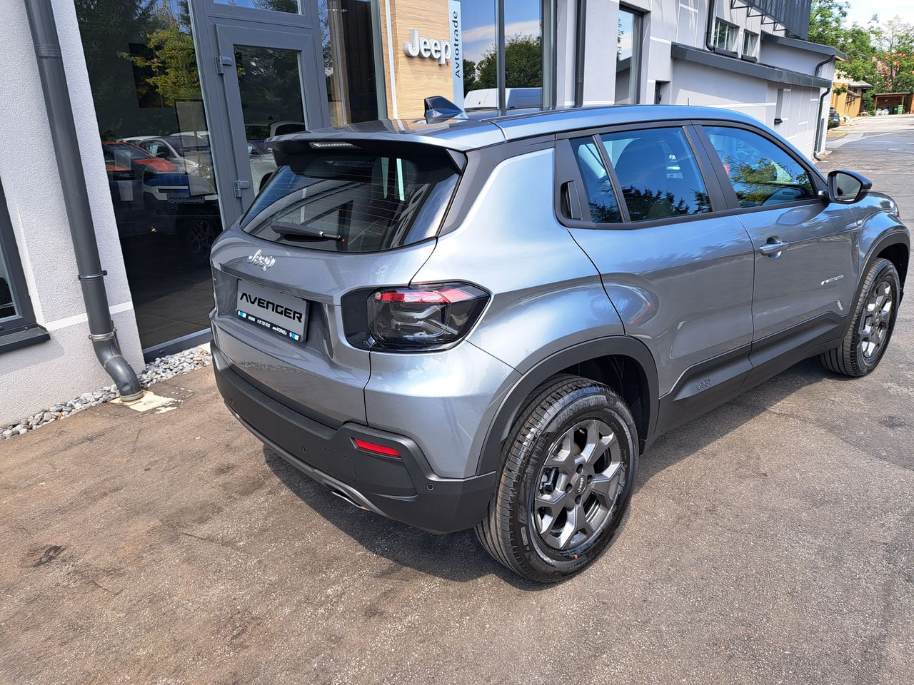 Zunanja slika - Jeep Avenger - Longitude 1.2 GSE 100 - 4