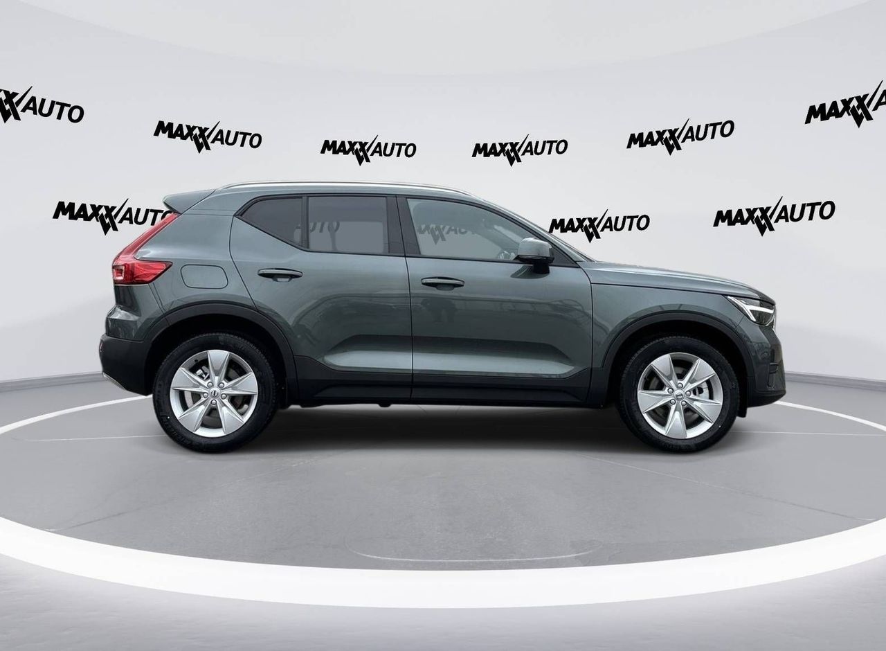 Zunanja slika - Volvo XC40 - B3 P Core AT DCT... - 4