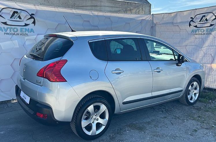 Zunanja slika - Peugeot 3008 - 1.6 HDI - 17COL - NAVI - KLIMA - TEMP - 3