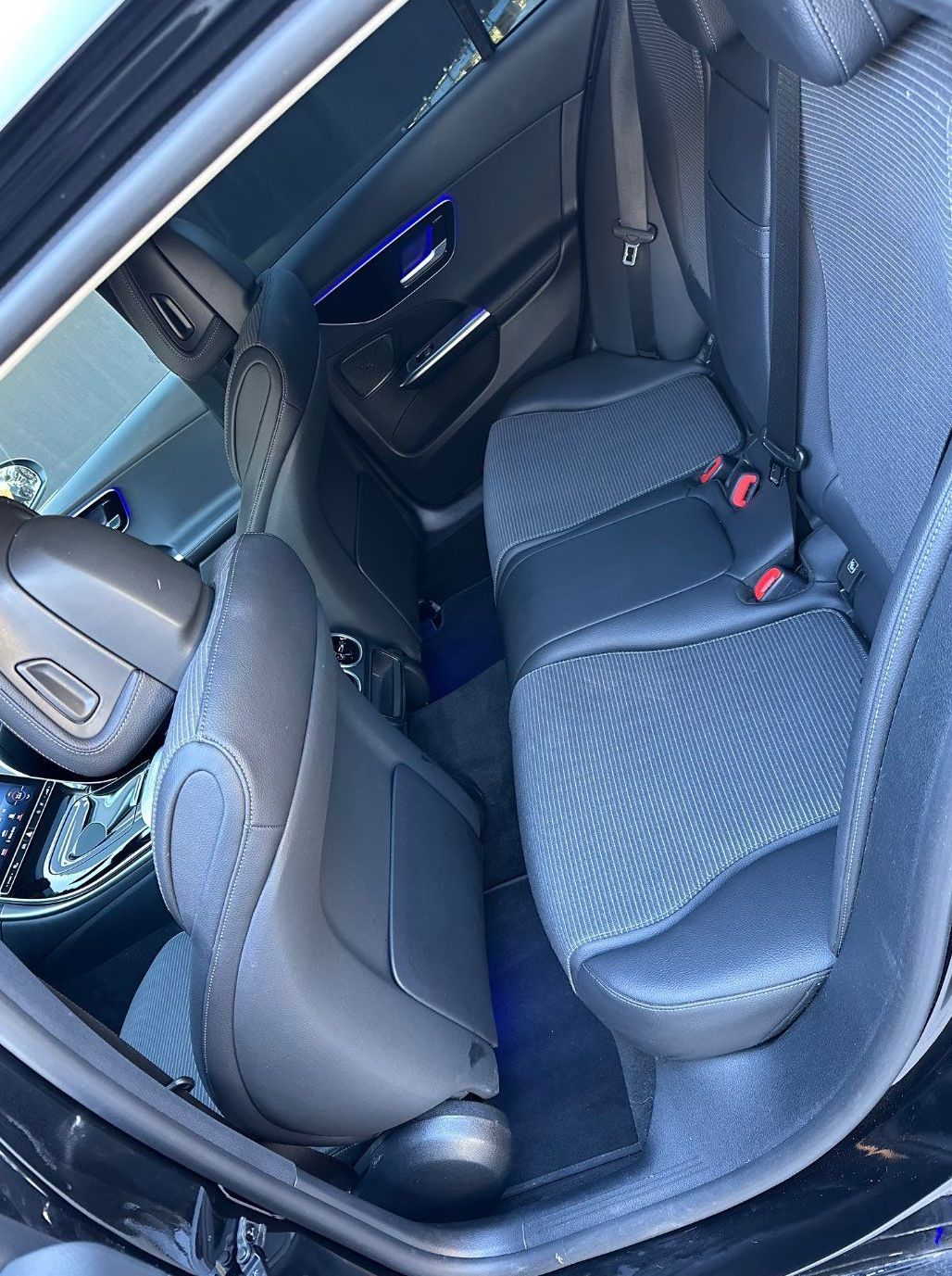 Zunanja slika - Mercedes-Benz C-Razred - C 220 d 4MATIC-LOOK C63AMG-KAM360-NAVI-LED... - 14