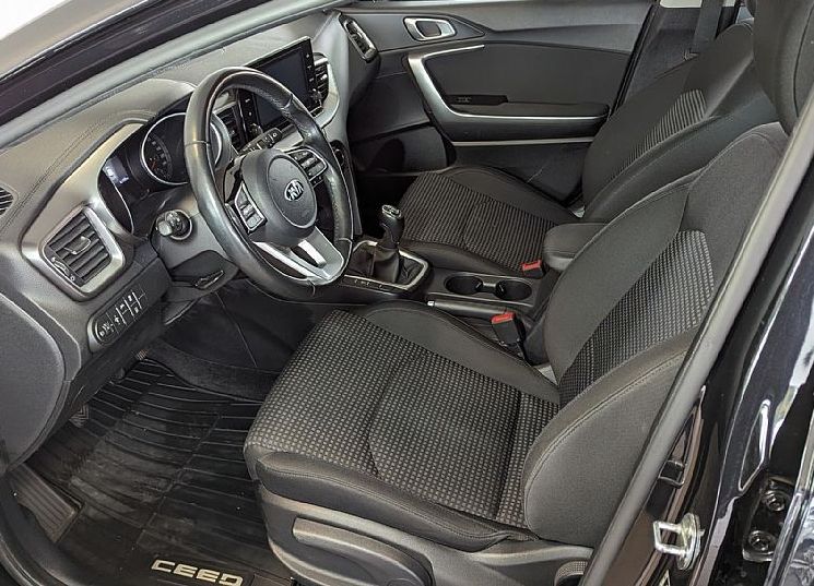 Zunanja slika - KIA Ceed - SW 1.0 T-GDi EX Urban  88 kW - 3