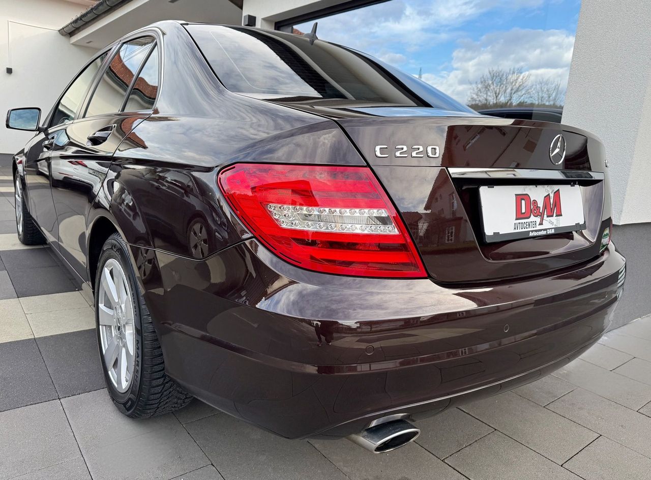 Zunanja slika - Mercedes-Benz C-Razred - C 220 CDI|SLO|XENON|NAVI|2X PDC|NOVE GUME - 4