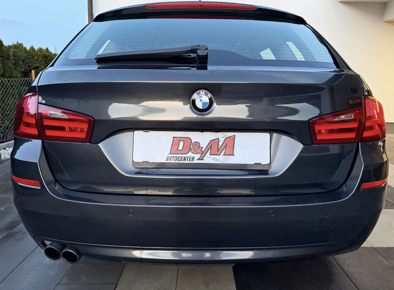 Zunanja slika - BMW Serija 5 - Touring: 520D AVT|PANORAMA|MEMORY|VELIKA NAVI|BIXENON|17 - 4