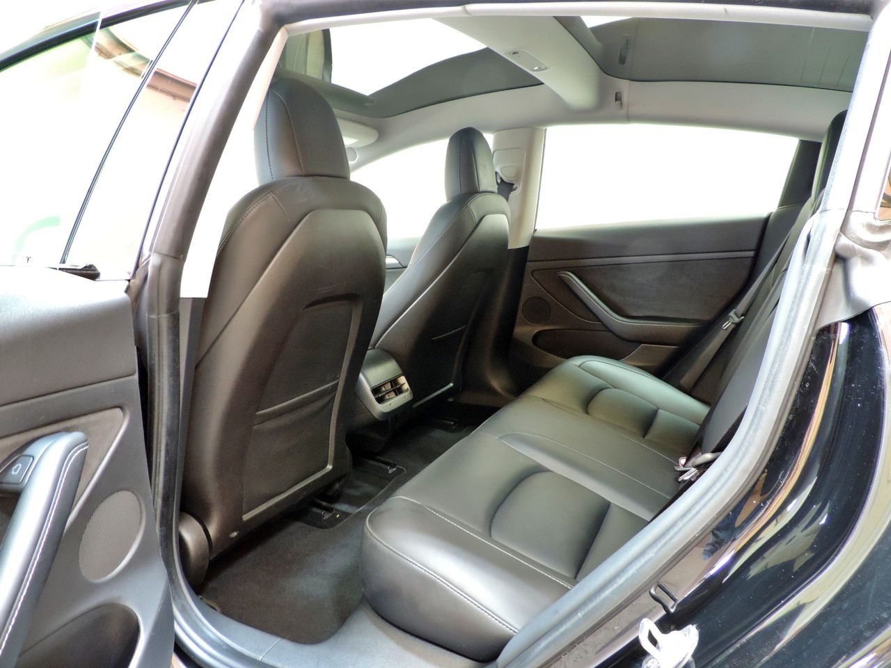 Zunanja slika - Tesla Model 3 - Performance AWD - 10