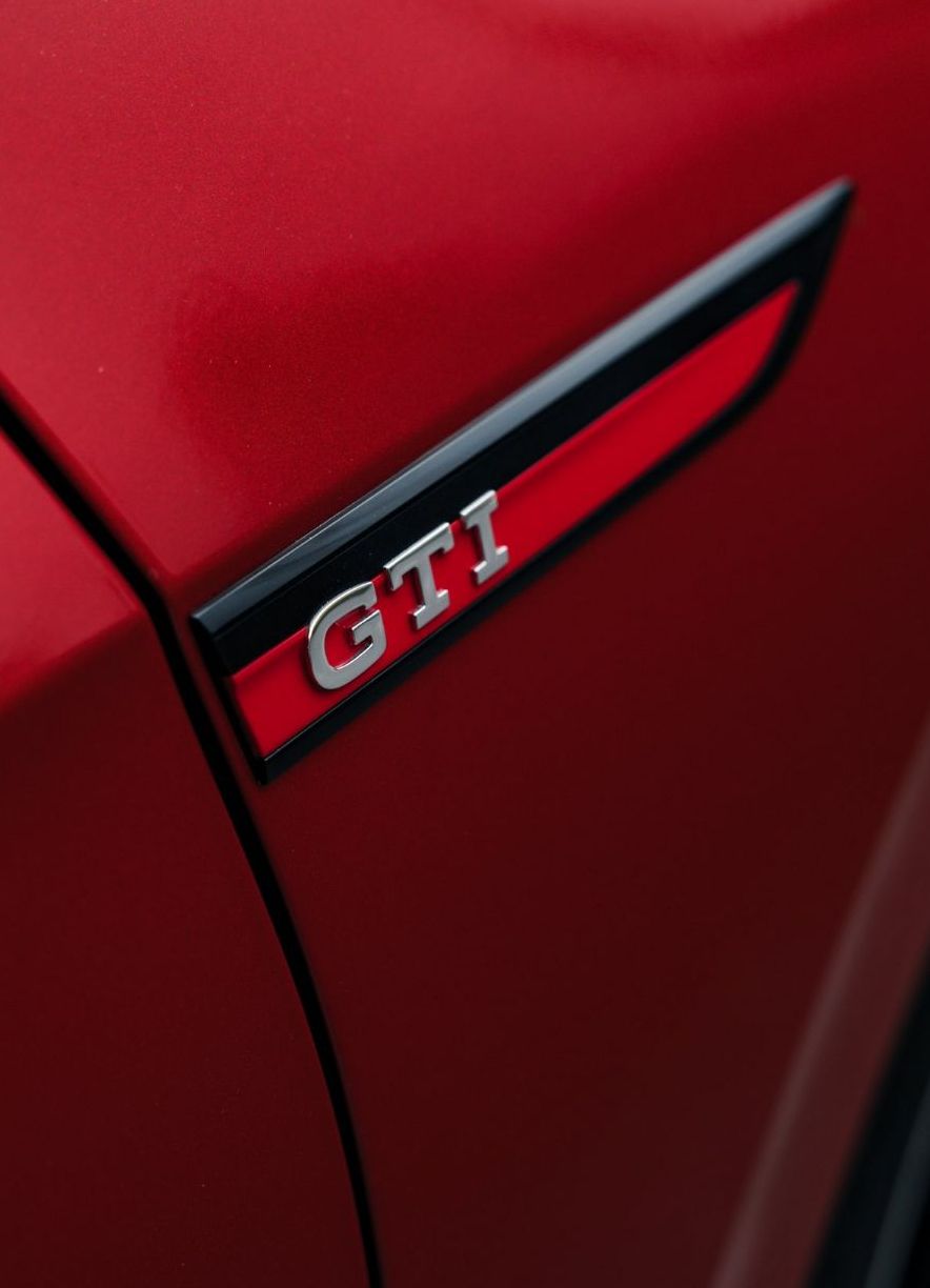 Zunanja slika - VW Golf - 2.0 TSI GTI ClubSport - 19 COL - IQLED - Alkantara - 12