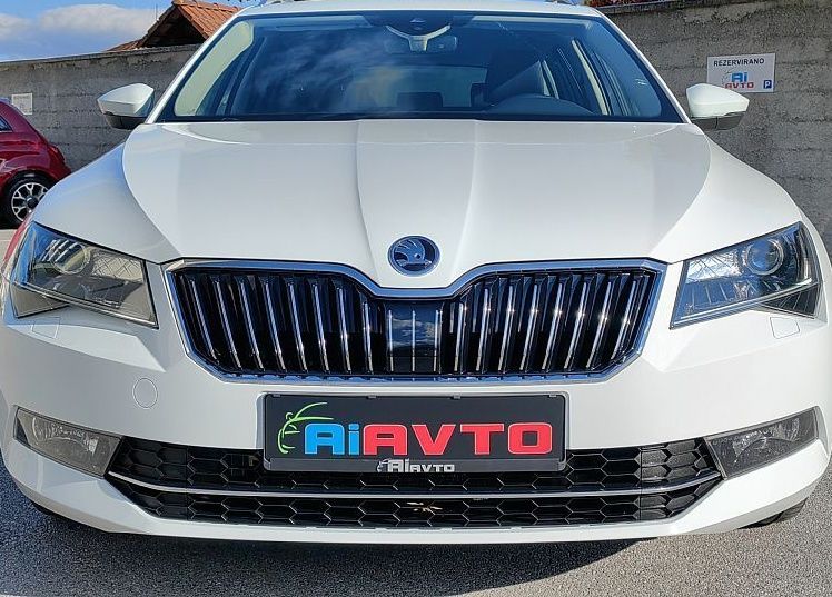 Zunanja slika - Škoda Superb - 2.0TDI-190KM-DSG-SPORTLINE-LED-KAMERA-NAVI-ACC- - 4