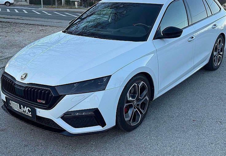 Zunanja slika - Škoda Octavia - RS 2.0 TSI 245ks °FULL LED° °AUT+F-1° °19-COL° - 1