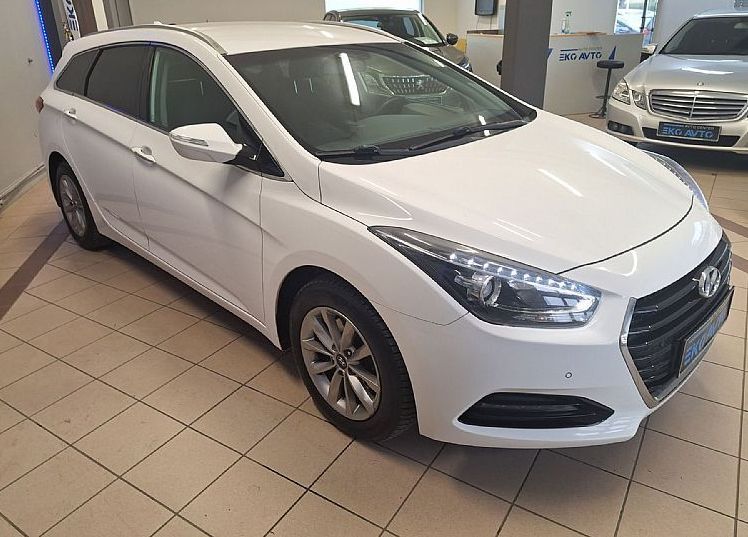 Zunanja slika - Hyundai i40 - 1.7 CRDI 85KW PREMIUM FUL LED-NAVI-KAMERA-PDC-... - 3