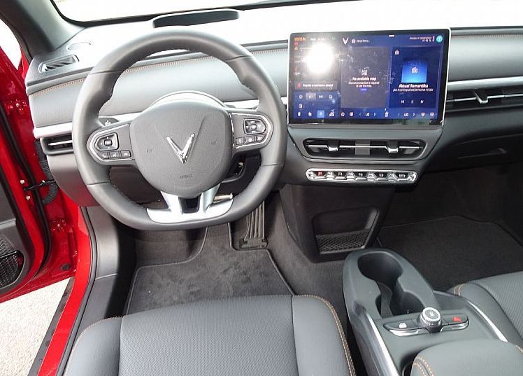 Zunanja slika - Vinfast VF6 - PLUS - 1.000 EUR DODATNI POPUST PRI MENJAVI - 8