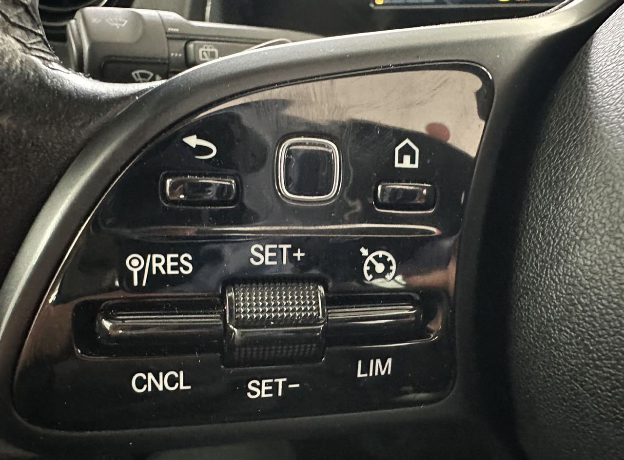 Zunanja slika - Mercedes-Benz GLB-Razred - GLB 200 d 4MATIC Avt.NEMŠKI.KAMERA.PANORAMA.NAVI - 8