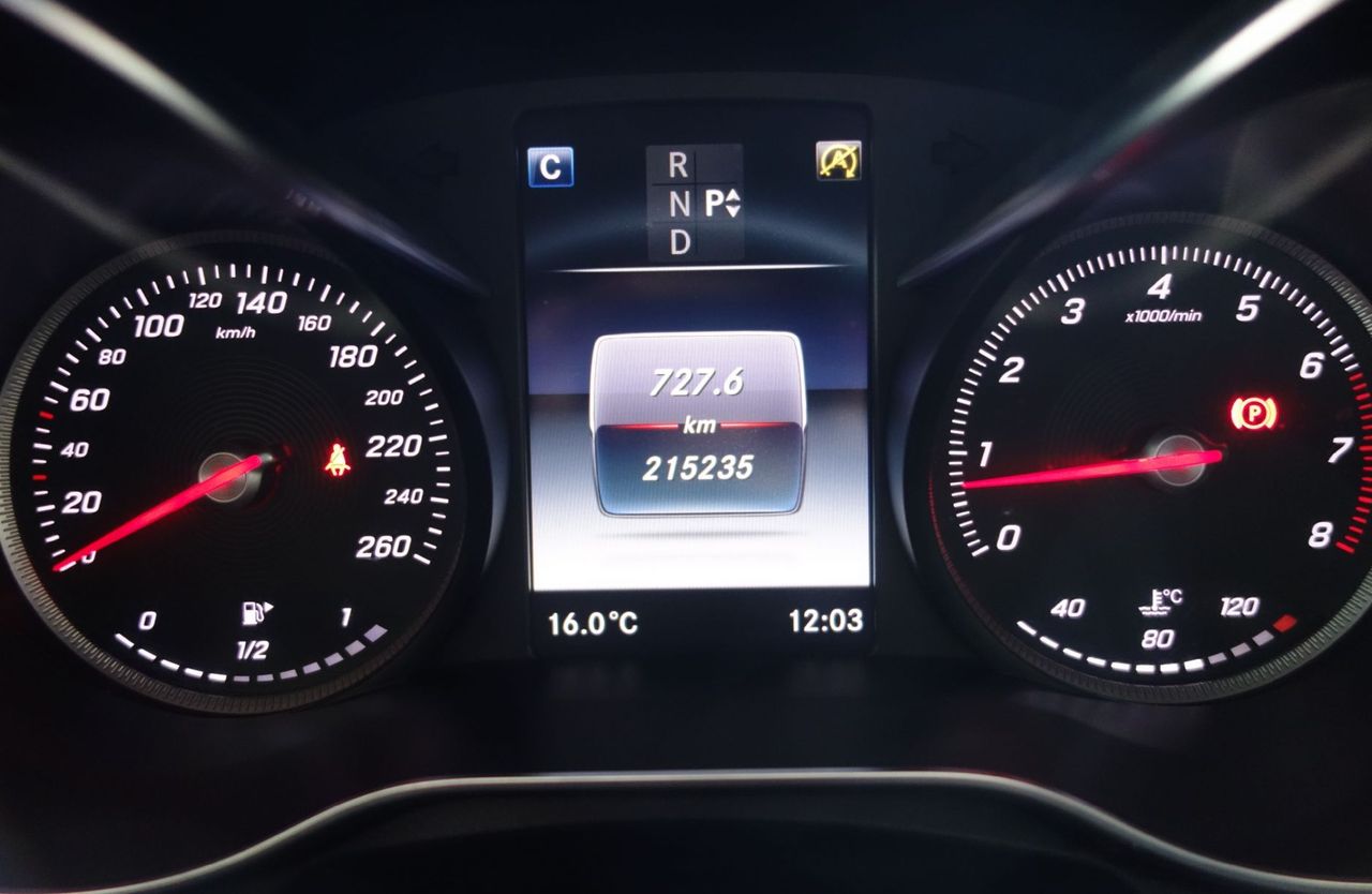 Zunanja slika - Mercedes-Benz C-Razred - C 200 4MATIC - 8