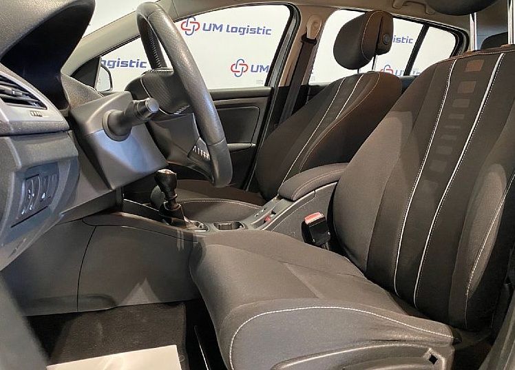 Zunanja slika - Renault Mégane - Megane Dynamique dCi 110 - SLOVENSKI - 10