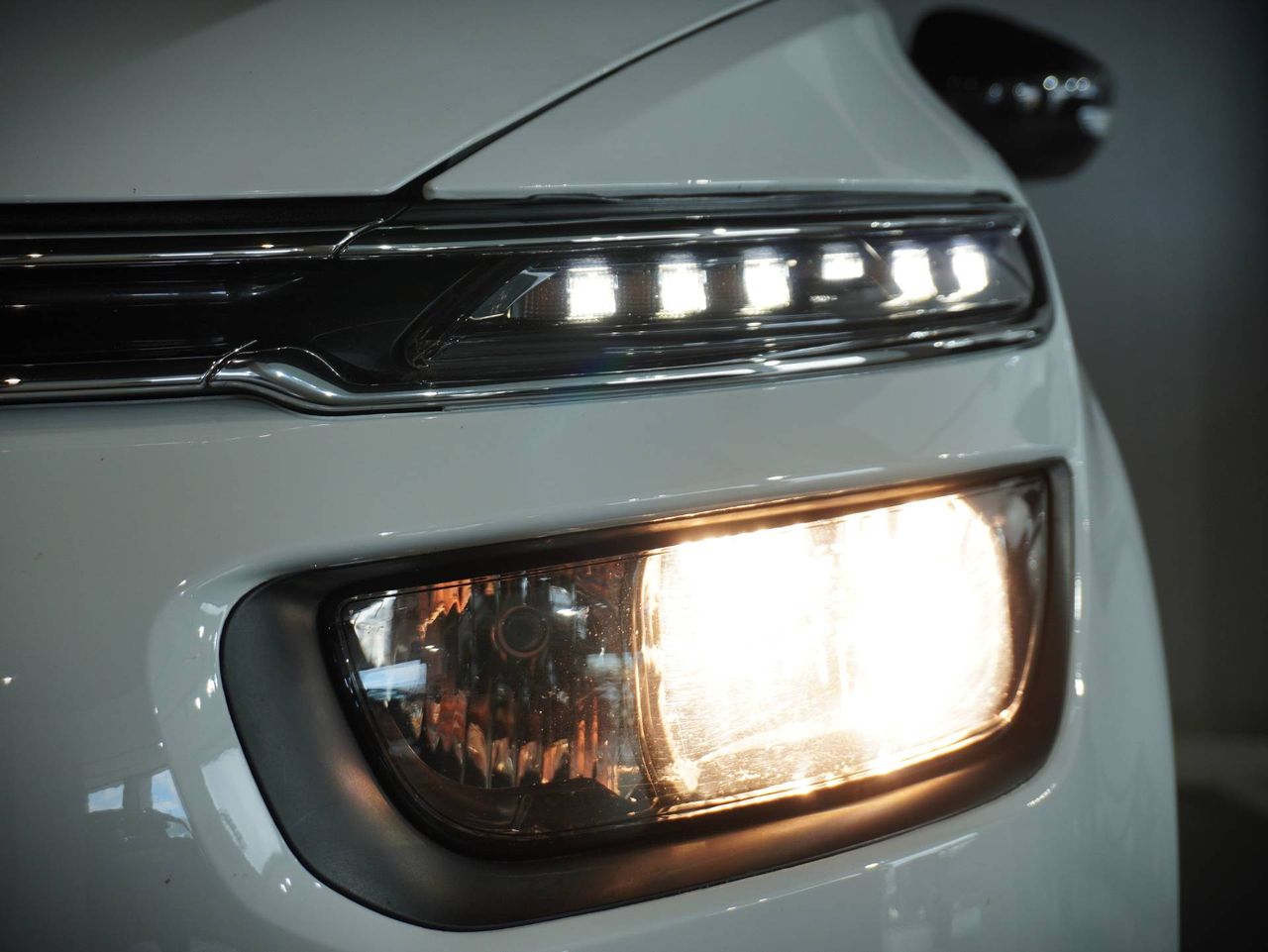 Zunanja slika - Citroën C4 - Spacetourer PureTech 130 S&S Feel - 7
