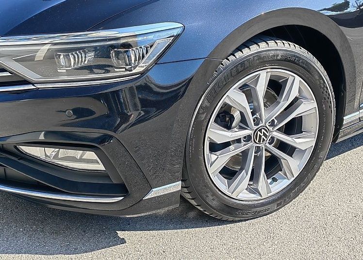 Zunanja slika - VW Passat - Variant 2.0TDI-200KM-4M-2X-R-LINE-VIRTUAL-KAMERA-IQ-LIGHT- - 8