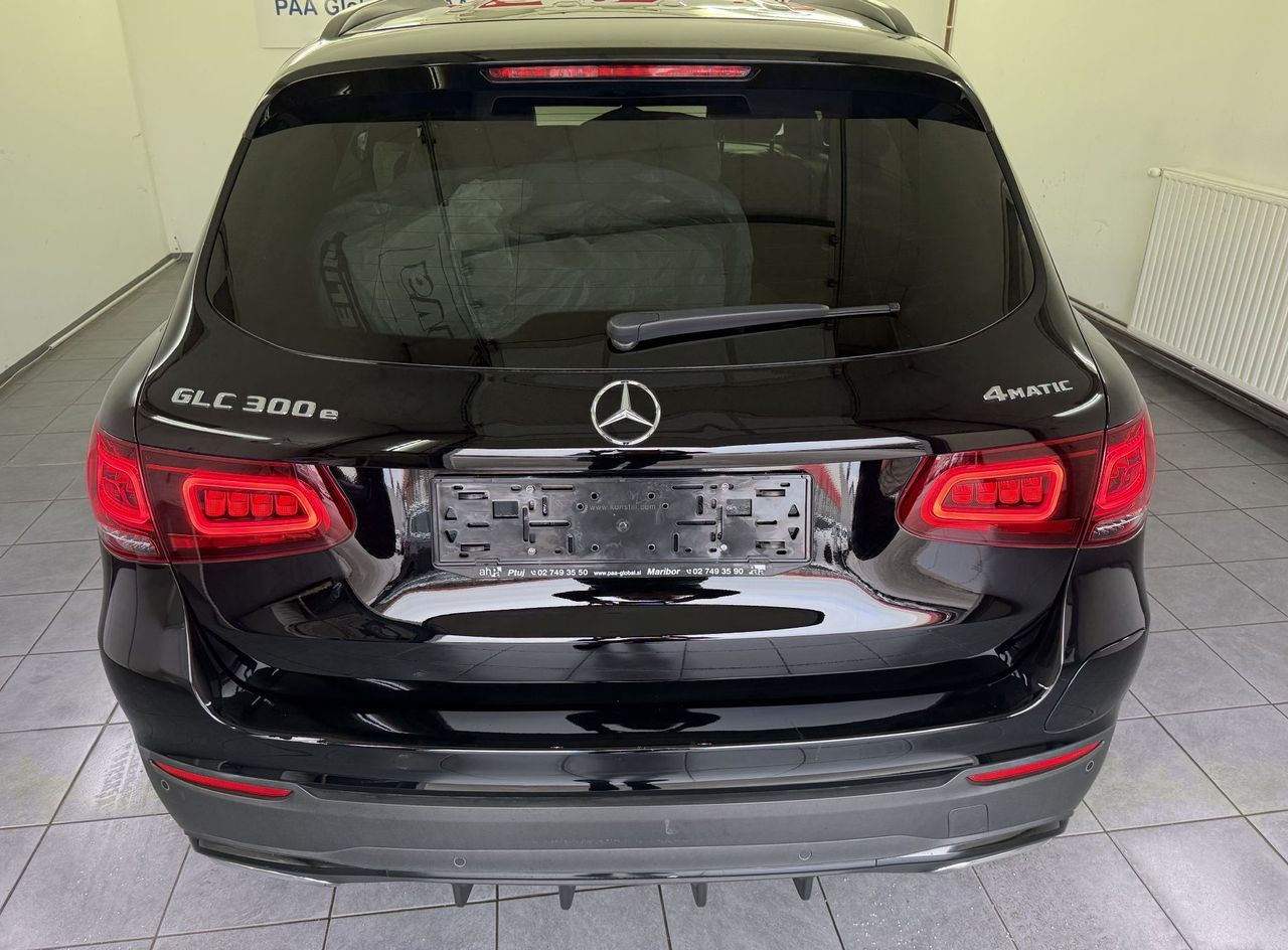 Zunanja slika - Mercedes-Benz GLC-Razred - GLC 300 e 4MATIC AMG.NEMŠKI+4ALU.USNJE.LED.KAMERA - 9