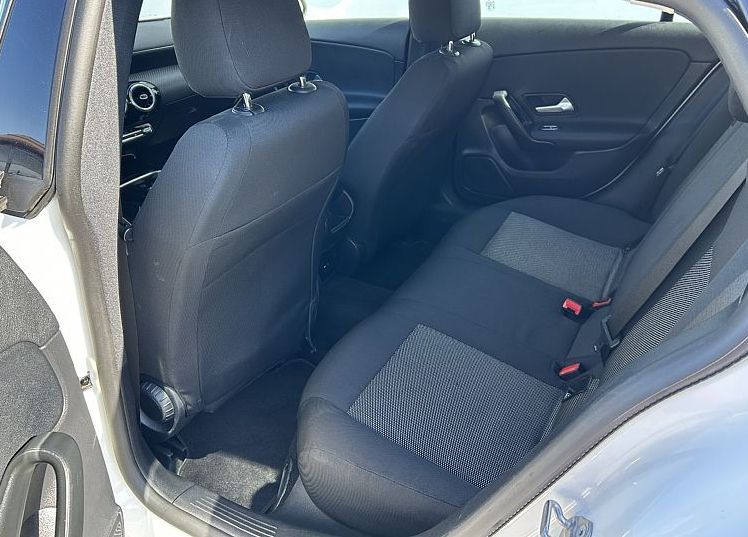 Zunanja slika - Mercedes-Benz CLA-Razred - CLA Shooting Brake CLA 200-LED-NAVI-PDC-TEMPO-1.LAST-NEMŠKI - 10