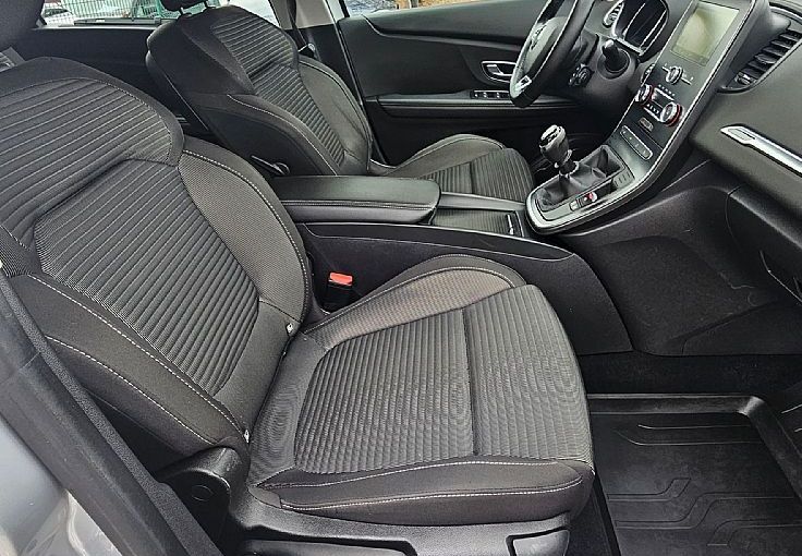 Zunanja slika - Renault Scénic - Grand Scenic 1.7 Blue dCi 120ks °1-LASTNIK° ° °NAVI° °KLJUKA° - 9