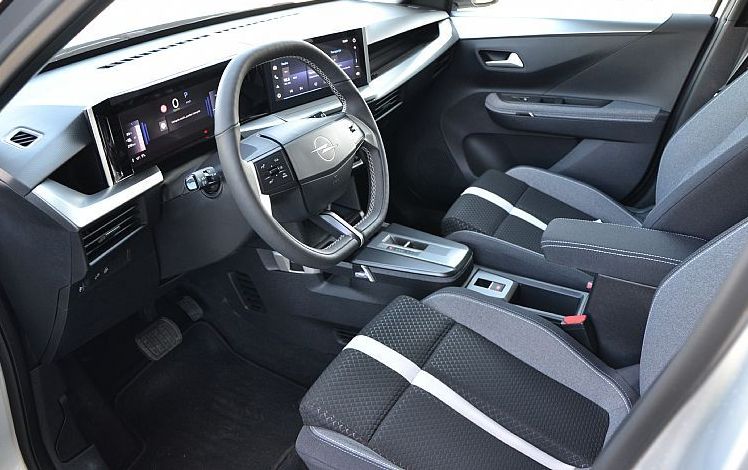 Zunanja slika - Opel Frontera - BEV 44KWH GS AUTO - 7