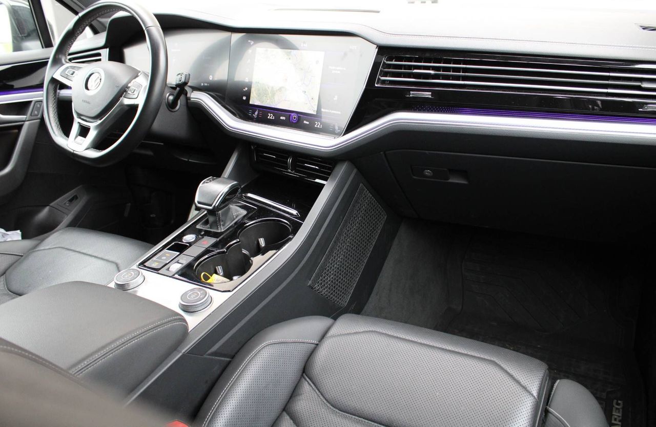 Zunanja slika - VW Touareg - V6 TDI R-LINE LUFT MASAŽA IQ MATRIX ACC KAM PANO.. - 13