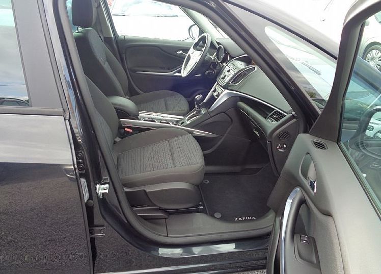 Zunanja slika - Opel Zafira - 2.0 CDTi 130hp AUTOMATIC-NAVI-GRETJE SEDEŽEV - 7