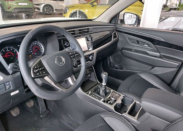 Zunanja slika - KG Mobility Korando - 1.5 T-GDI 120 kW Style+ M T - 7