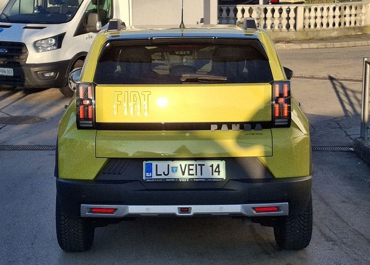 Zunanja slika - Fiat Grande Panda - 1.2 T-Gen3 AT6 ICON - 5