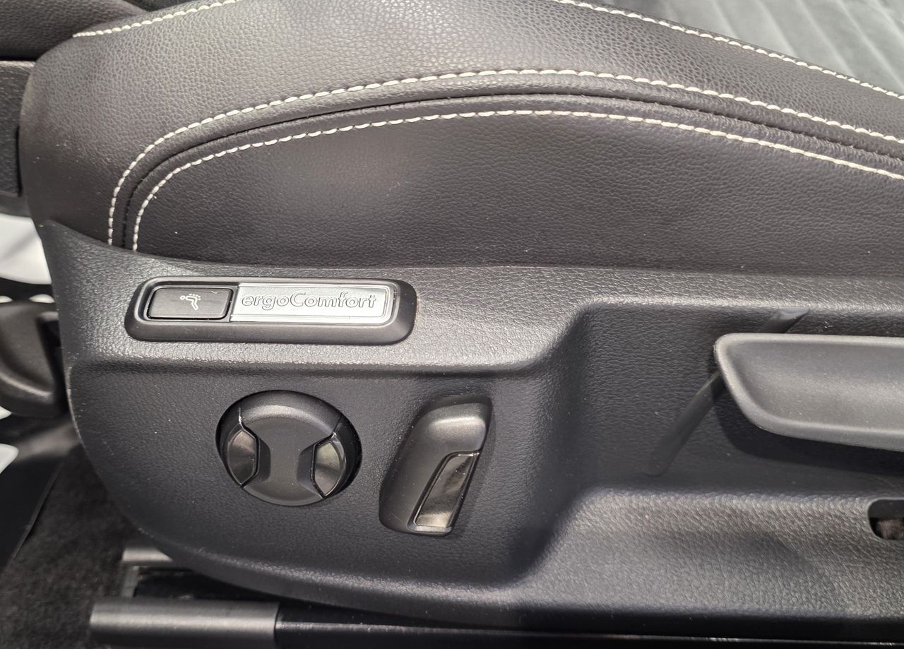 Zunanja slika - VW Passat - Variant GTE 160kW ACC LED NAVI KAM ALU KLJUKA - 18