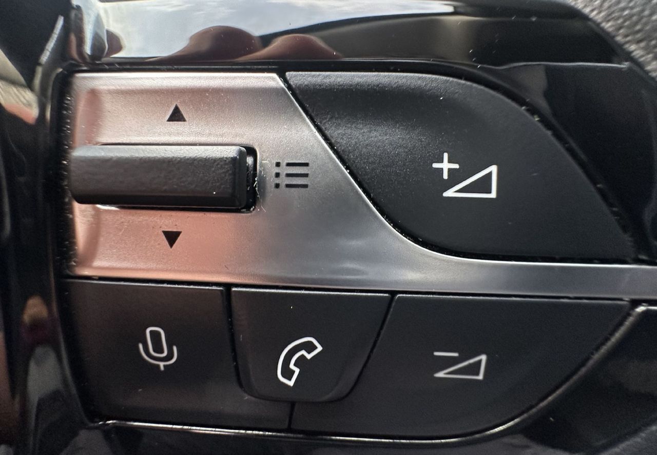 Zunanja slika - Peugeot 408 - 1.2 PureTech 96 KW.KAMERA.LED.USNJE.NAVI.2023 - 12