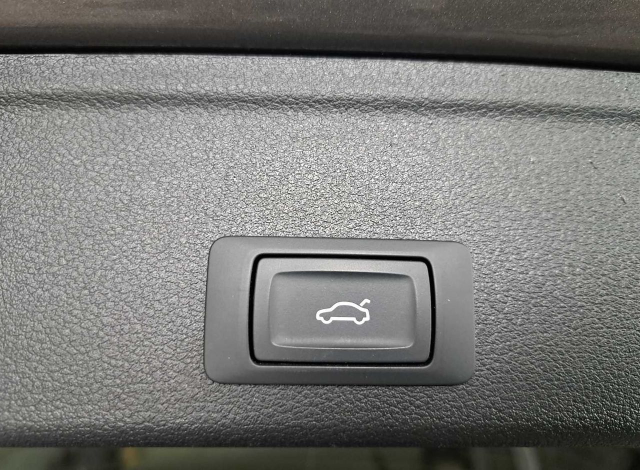 Zunanja slika - Audi A4 - Avant 40 TDI quattro Stronic 3X S line +1 LETO JAMSTVA - 9