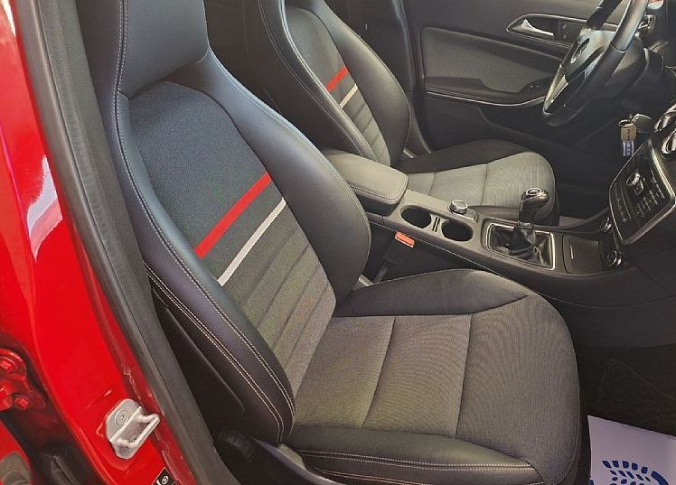 Zunanja slika - Mercedes-Benz A-Razred - A 180 ALU 19-NAVI-PDC-LED-SAMO 124000KM-KOT NOV-G - 10