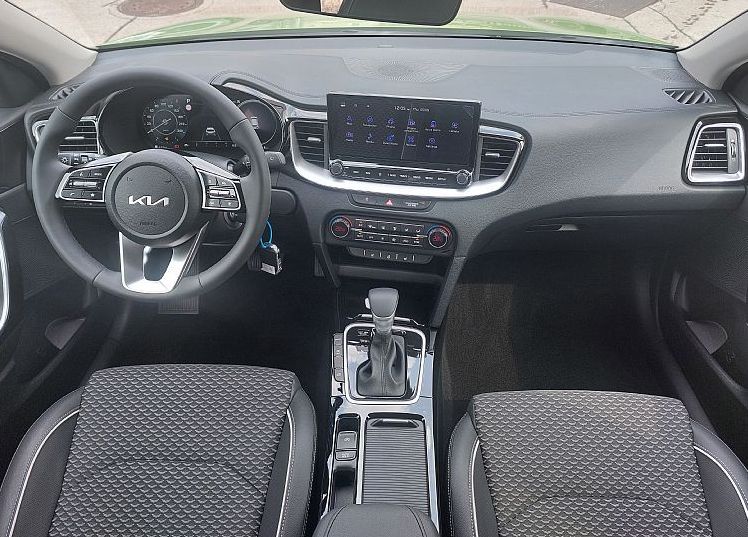 Zunanja slika - KIA XCeed - 1.6 T-GDi EX WAY ISG.7DCT 110.3 kW. VEČ BARV - 8