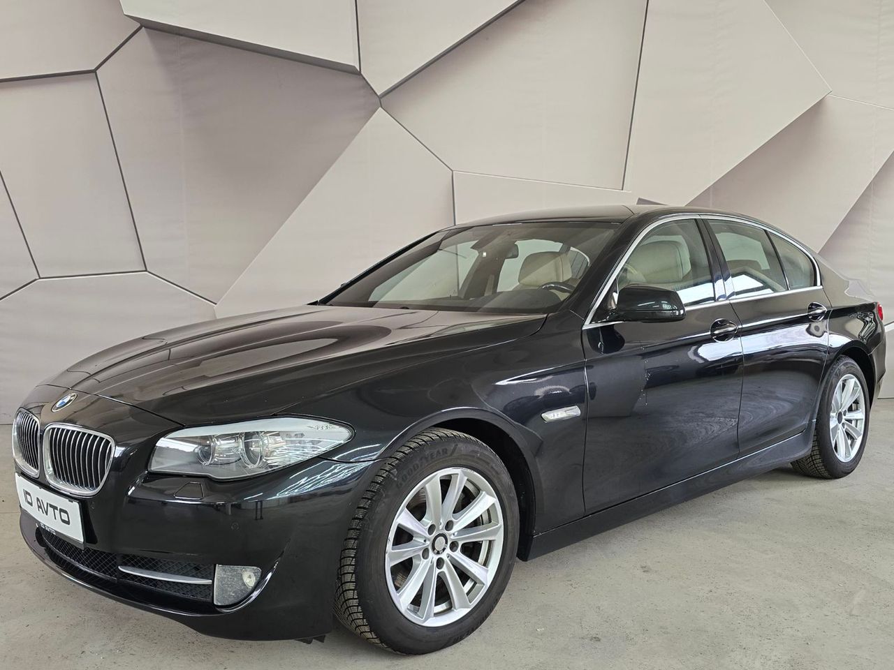 Zunanja slika - BMW Serija 5 - 530d AUT. - 2