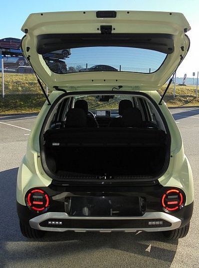 Zunanja slika - Hyundai Inster - 49 kWh Style °°Winter°°17 ALU°° - 5