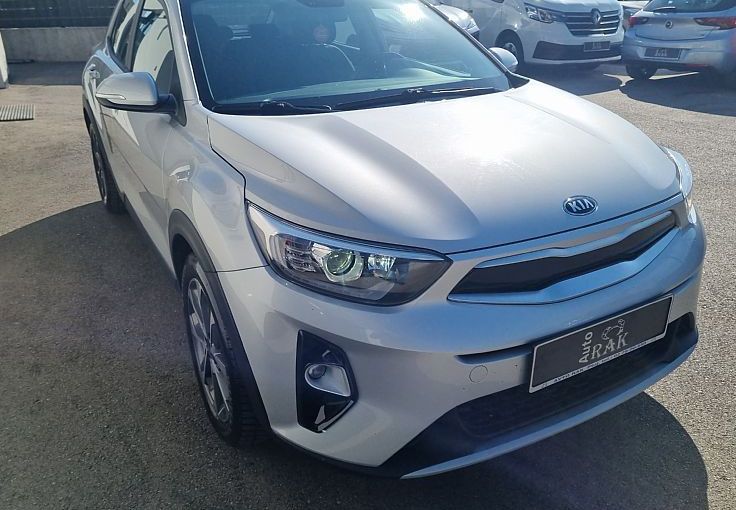 Zunanja slika - KIA Stonic - 1.6 CRDI 85 kW  EX 1.LASTNIK. SERVISNA - 4